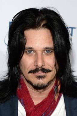 Gilby Clarke