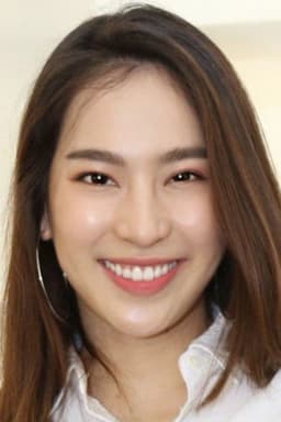 Apichaya Phanichtrakool