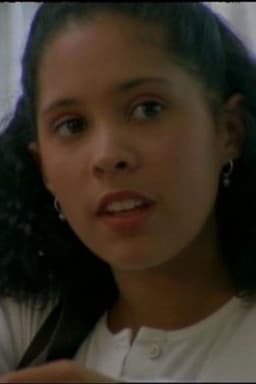 Nadia-Leigh Nascimento