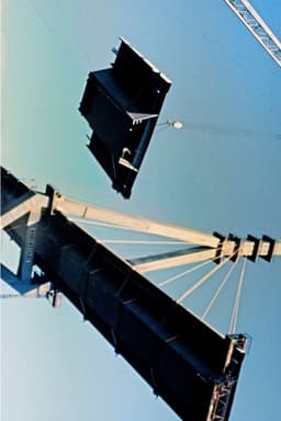 Bau der Köhlbrandbrücke